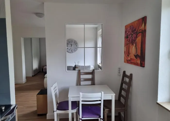 Schoene Zentral In דירה קובלנץ